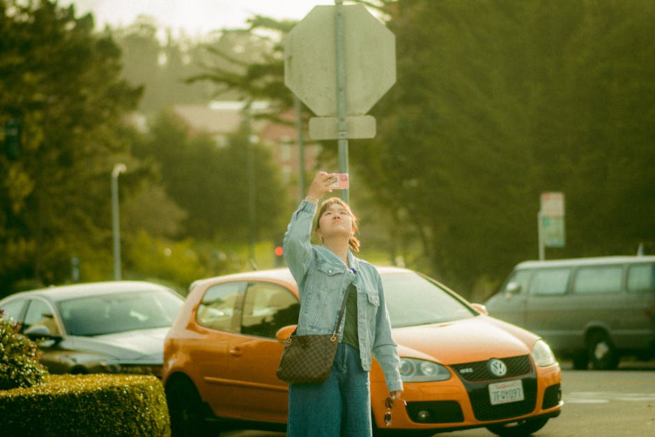 Emma Raducanu Suffers Straight-Sets Loss to Elena Rybakina in US Open Third Round